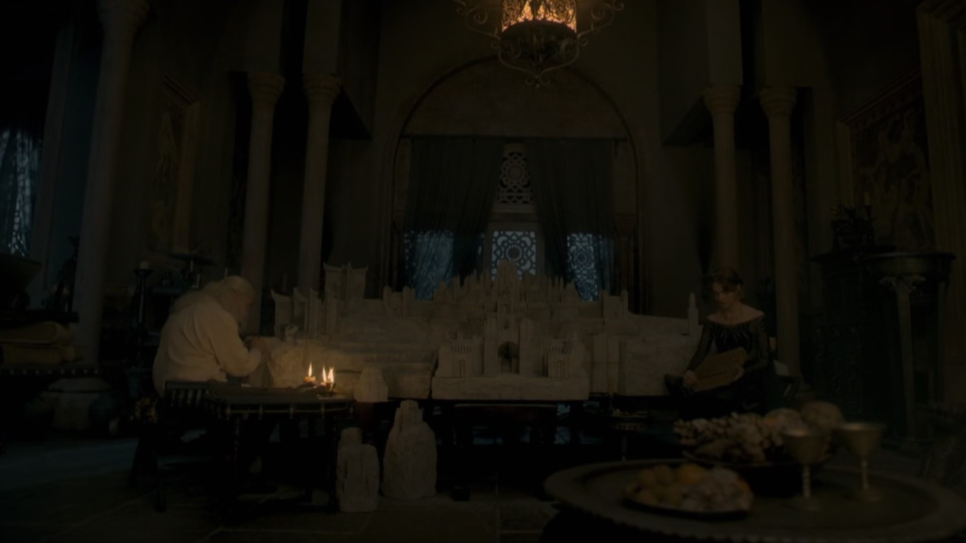 King Viserys working on model of Valyria